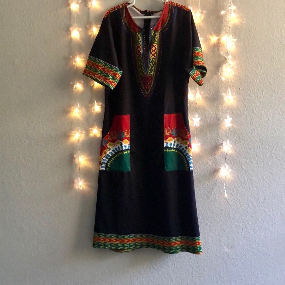 Black Dashiki dress front pockets